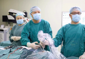 “入院→出院”仅4小时53分 重医附一院垂体瘤手术刷新纪录